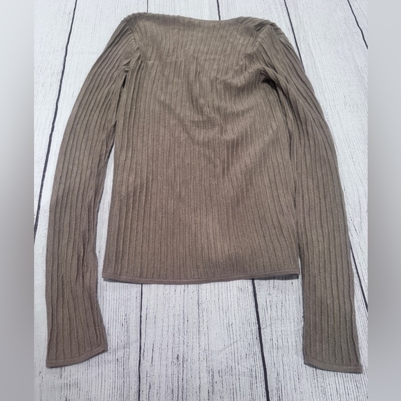 Co Ribbed Cashmere Top - Picture 4 of 9